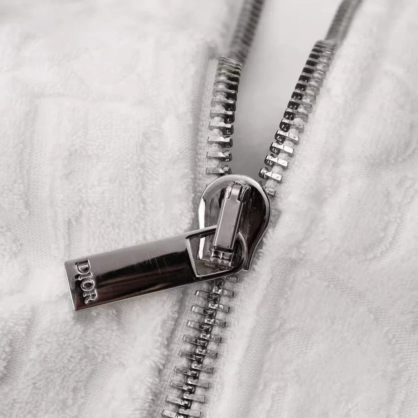 White Oblique Towel Hoodie – Savonches